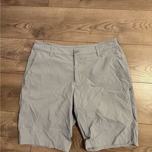 Lululemon Men's Gray Shorts Size 34 Inseam 10”